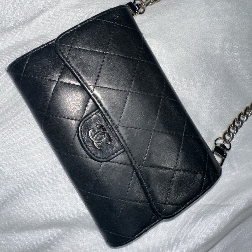 Authentic Chanel Classic Flap Wallet On Chain Bag